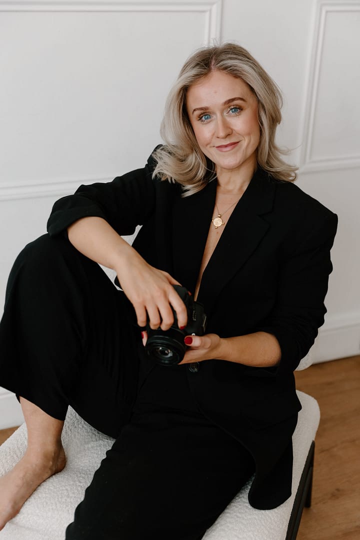 London wedding photographer relaxed and editorial branding image